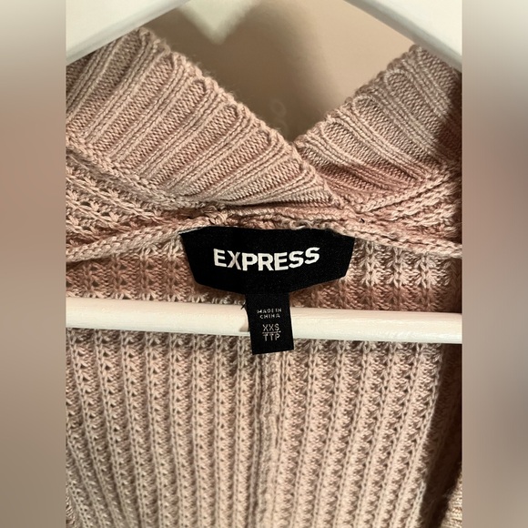 Express Blush Pink Sweater in Size XXS - Picture 5 of 6